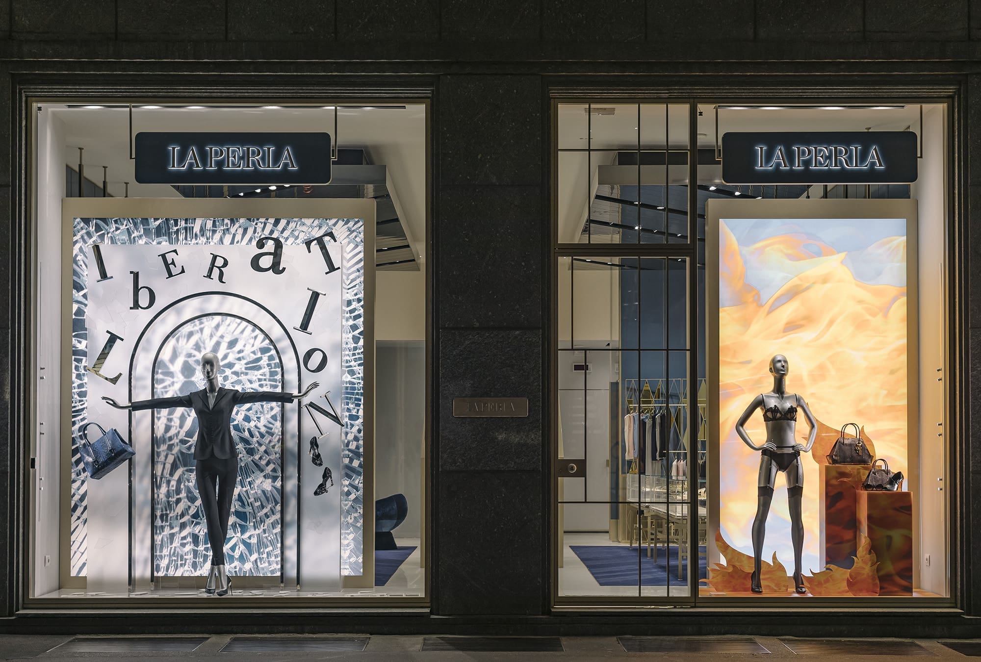 la-perla-runway-rivista-liberazione-windows-Milano-Julia-Haart LA PERLA