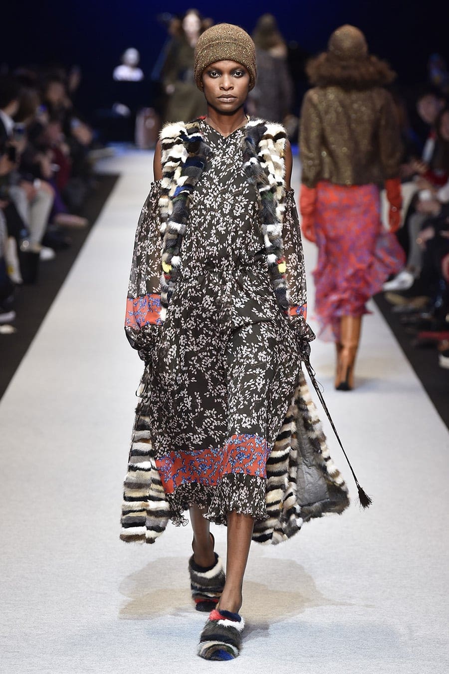 Паскаль_Милле_осень_зима_2017_2018_Париж_Мода_Неделя_Runway_Журнал