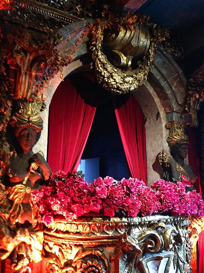 Runway-Rivista-Paolo-Calia-Les-Frigos-Eleonora-de-Grey-Guillaumette-Duplaix-Art-Decor-Federico-Fellini-Opera-Runway-USA-Francia