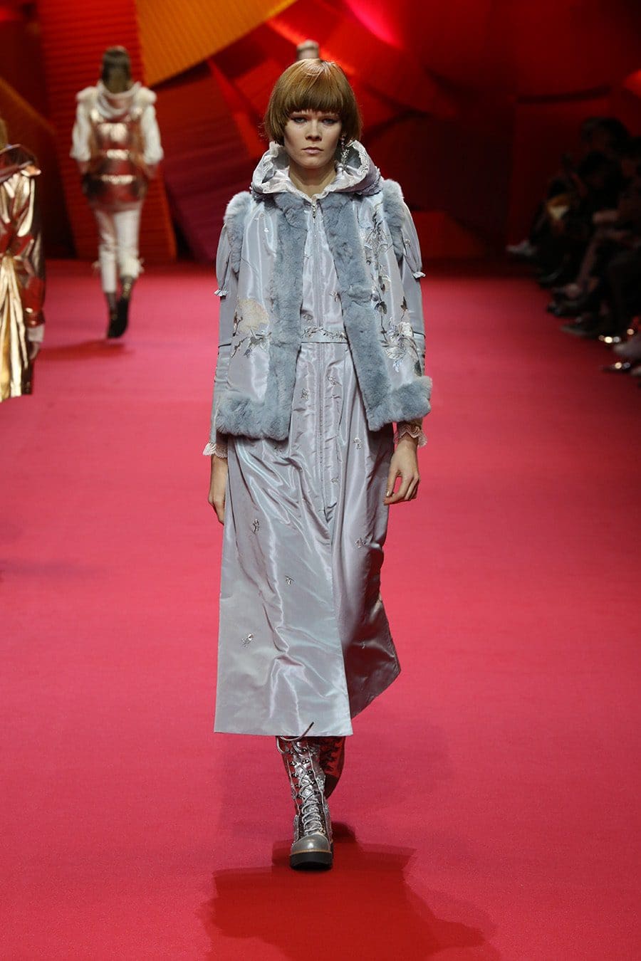 Shiatzy_chen_fall_winter_2017_2018_Paris_Fashion_Week_Runway_Magazine