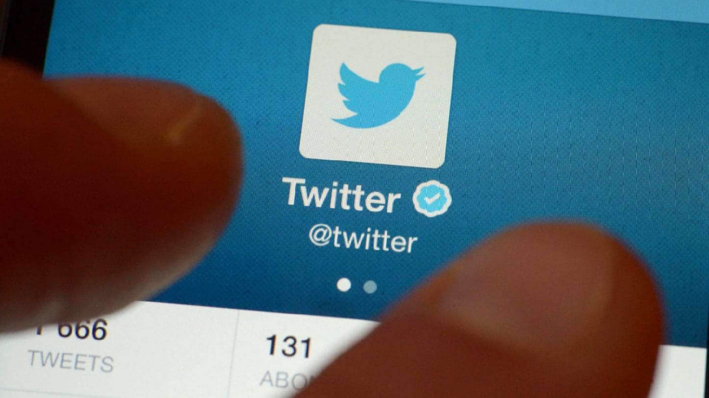 Twitter-Diffamation-Harcèlement-Runway-Les magazines