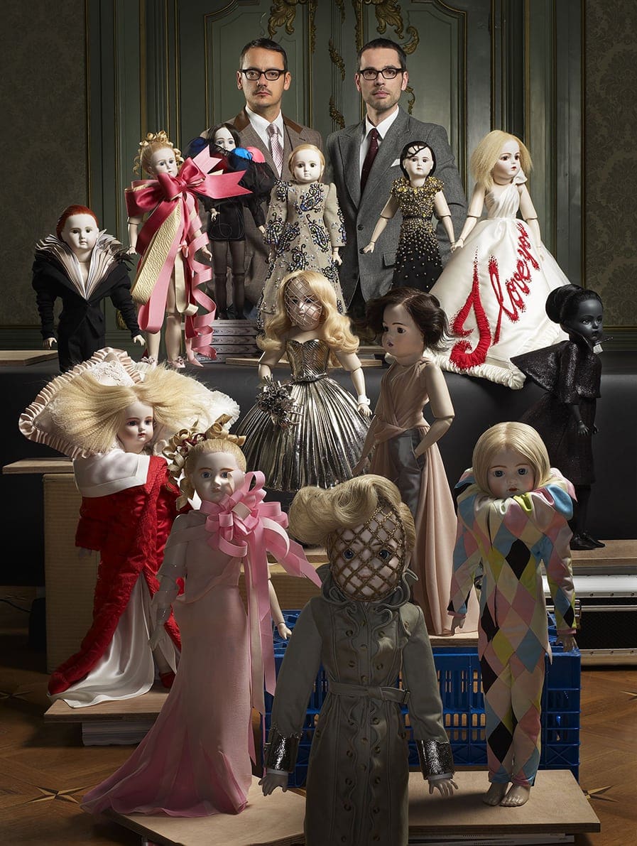 Viktor e Rolf outono inverno 2017-2018 por Runway revista
