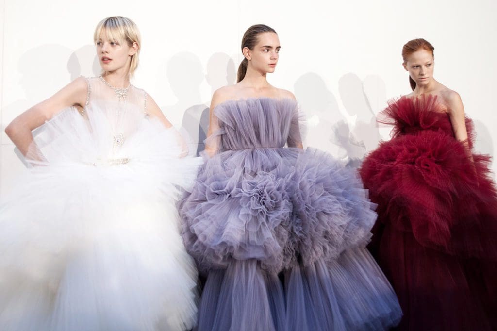 fashionweek_mode_giambattista_valli_haute_couture_automne_hiver_2016_RUNWAY-Magazine