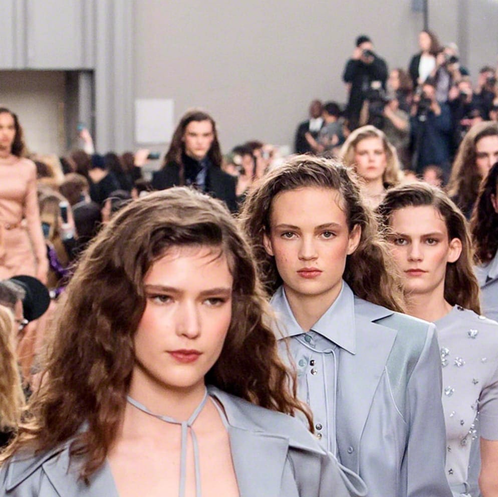 Неделя моды в Париже осень-зима 2017-2018 от Nina RICCI. Runway Магазины финал-нина-риччи-PFW17-runway-eleonora-de-grey-editorinchief-paris-newyork-losangeles-runway-журнал