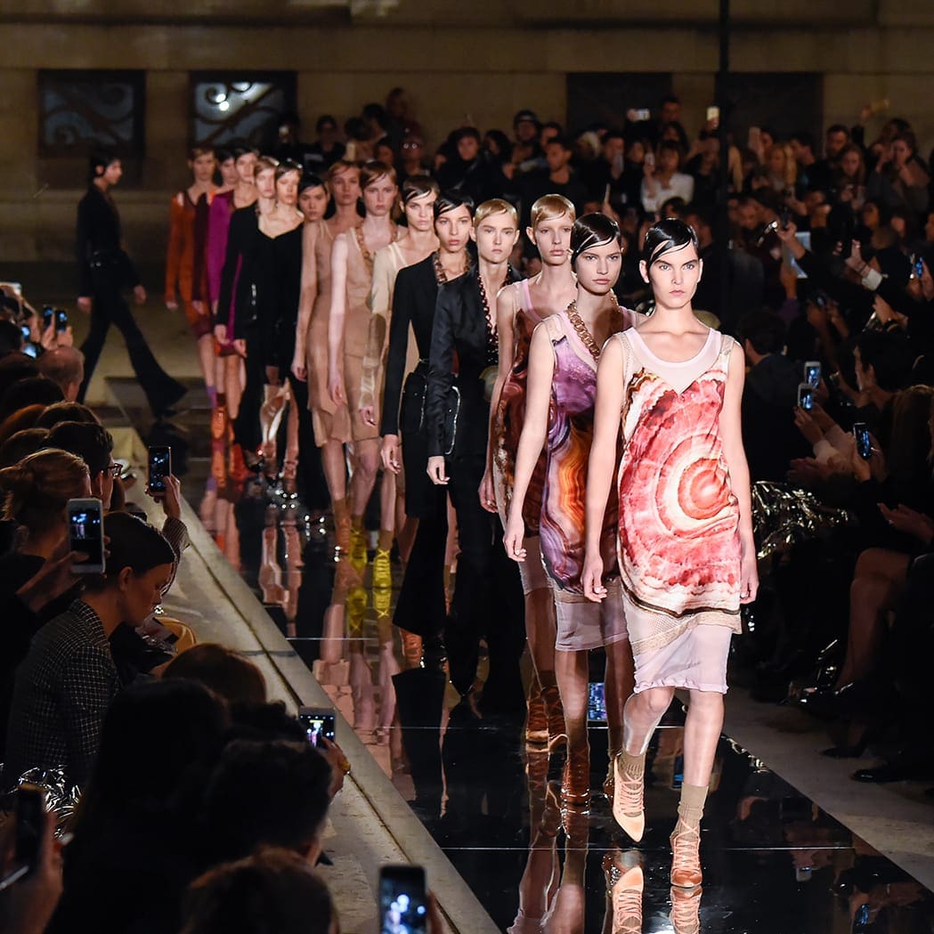 Alta Costura para Leigos por Runway revista