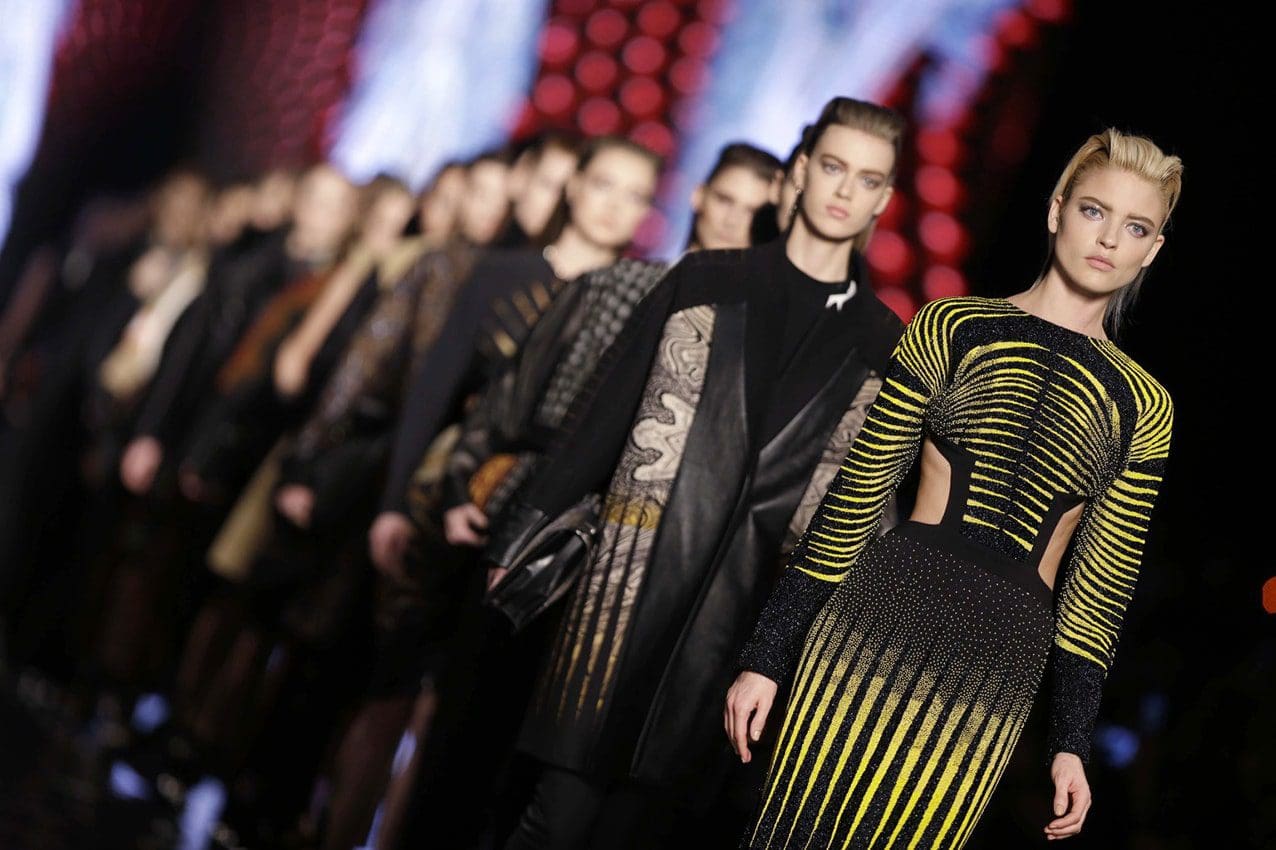 Federazioni di moda a Parigi, Milano, New York e Londra di Runway Magazine Federazioni di moda a Parigi, Milano, New York e Londra di Runway Magazine