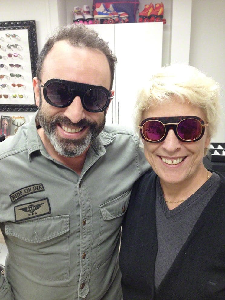 vinil-fabrica-runway-magazine-eleonora-de-grey-mikael-guigui-guillaumette-duplaix-gafas de sol-30