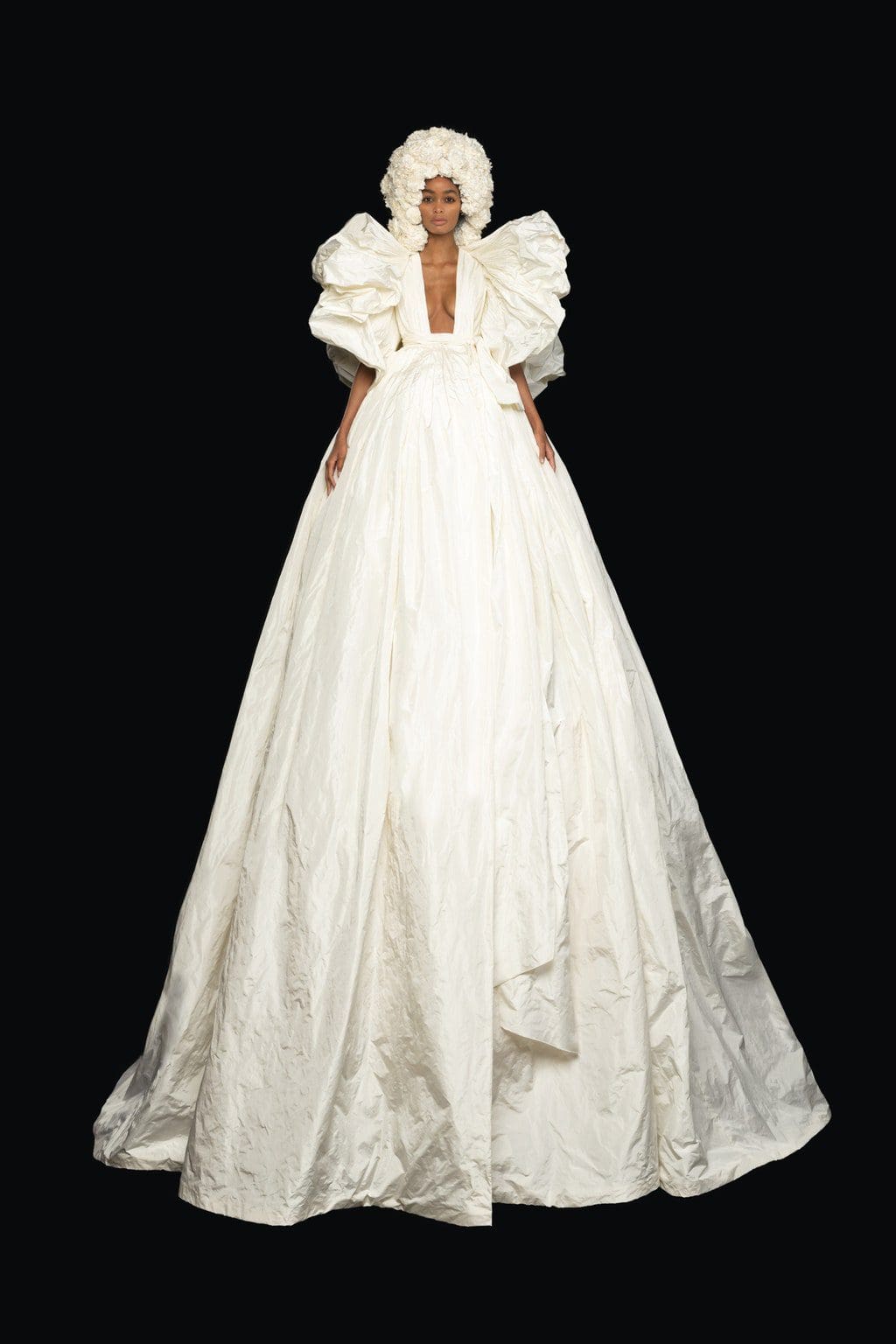 Valentino Haute Couture Herbst-Winter 2020-2021 Pierpaolo Piccioli von RUNWAY MAGAZIN