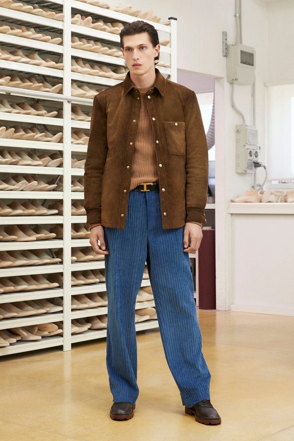 トッズの2021年春夏ミラノ Digital ファッションウィーク。 によるレビュー RUNWAY マガジン