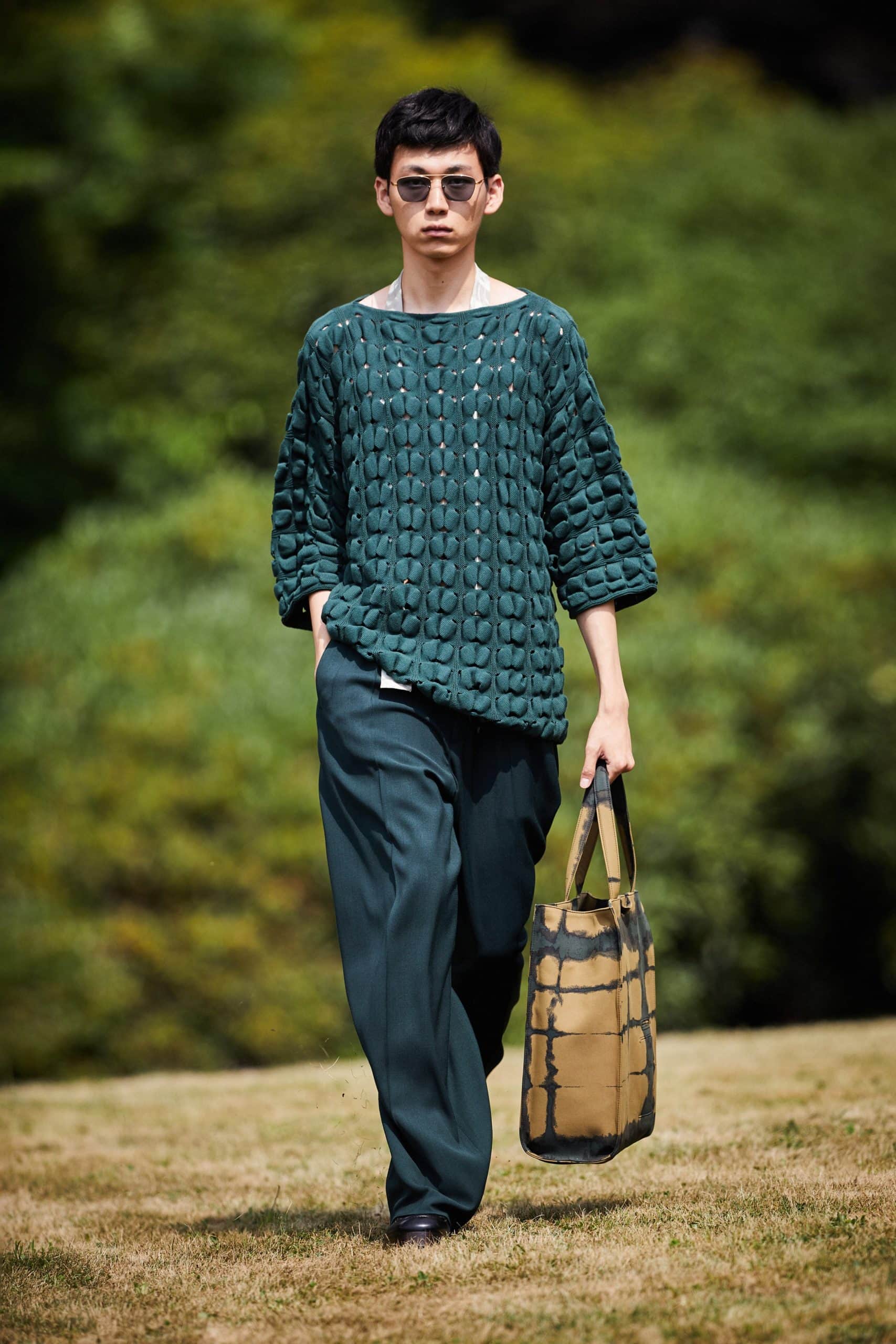 エルメネジルドゼニア2021年春夏 RUNWAY マガジン