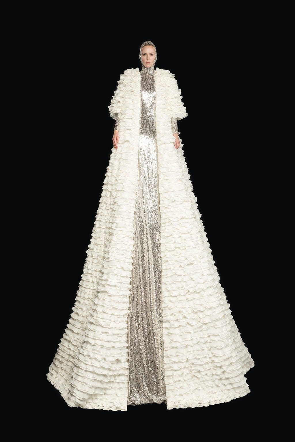 Valentino Haute Couture Herbst-Winter 2020-2021 Pierpaolo Piccioli von RUNWAY MAGAZIN