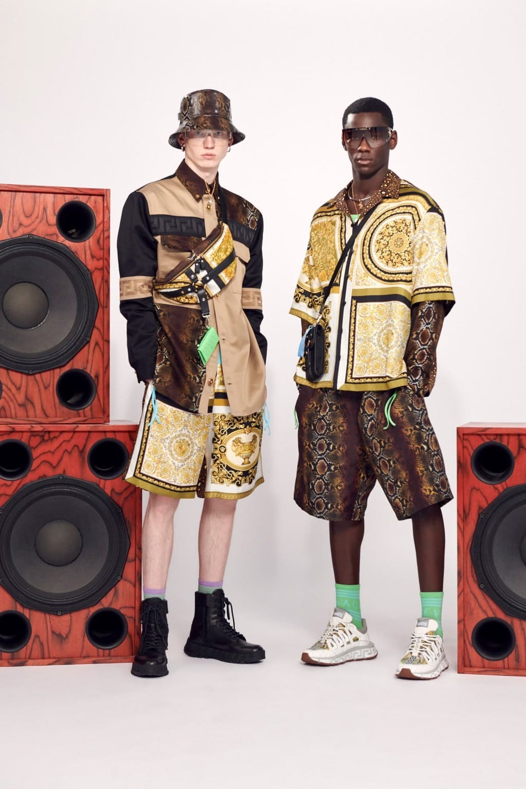 Versace Printemps Été 2021 Resort par RUNWAY MAGAZINE-FOCUS SUR LA COLLECTION FLASH