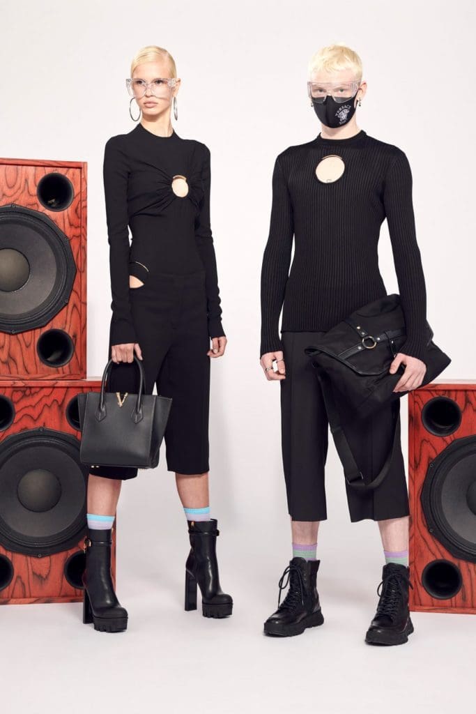 Versace Spring Summer 2021 Resort by RUNWAY MAGAZINE-FOCUS ON THE FLASH COLLECTION