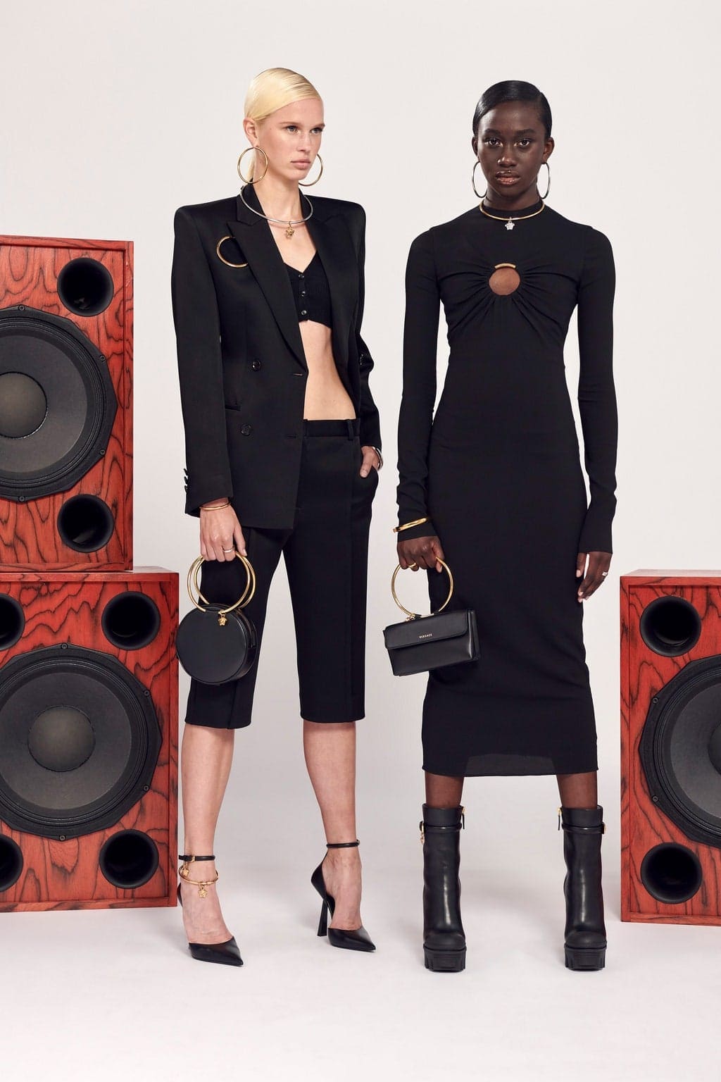 Versace Printemps Été 2021 Resort par RUNWAY MAGAZINE-FOCUS SUR LA COLLECTION FLASH