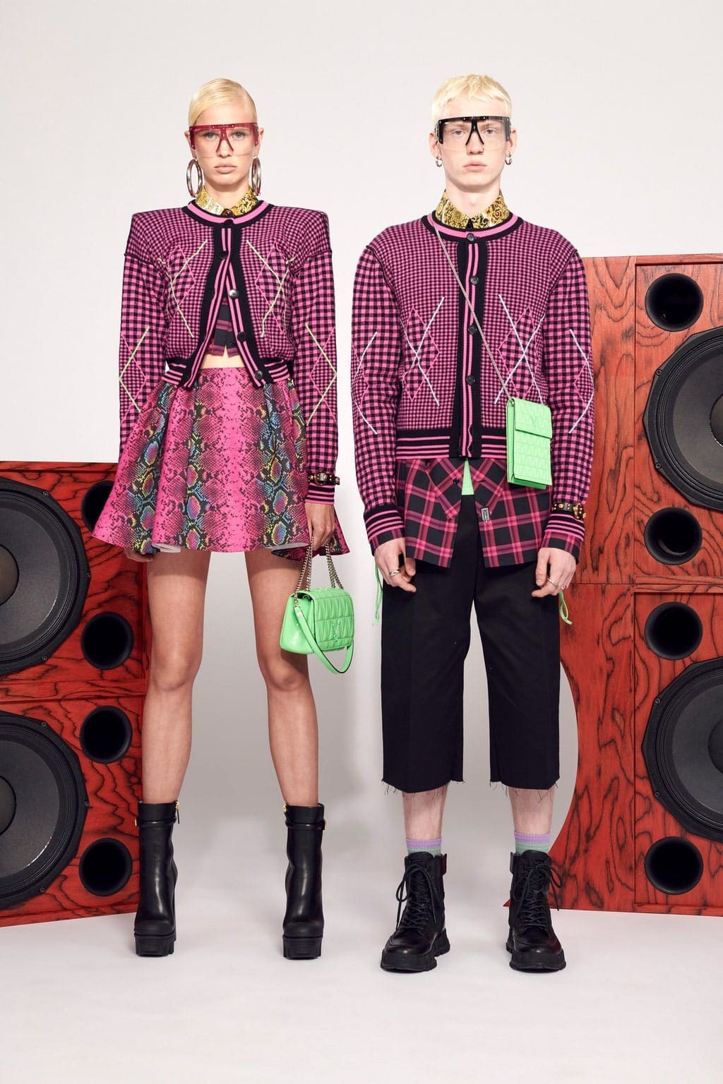 Versace Printemps Été 2021 Resort par RUNWAY MAGAZINE-FOCUS SUR LA COLLECTION FLASH