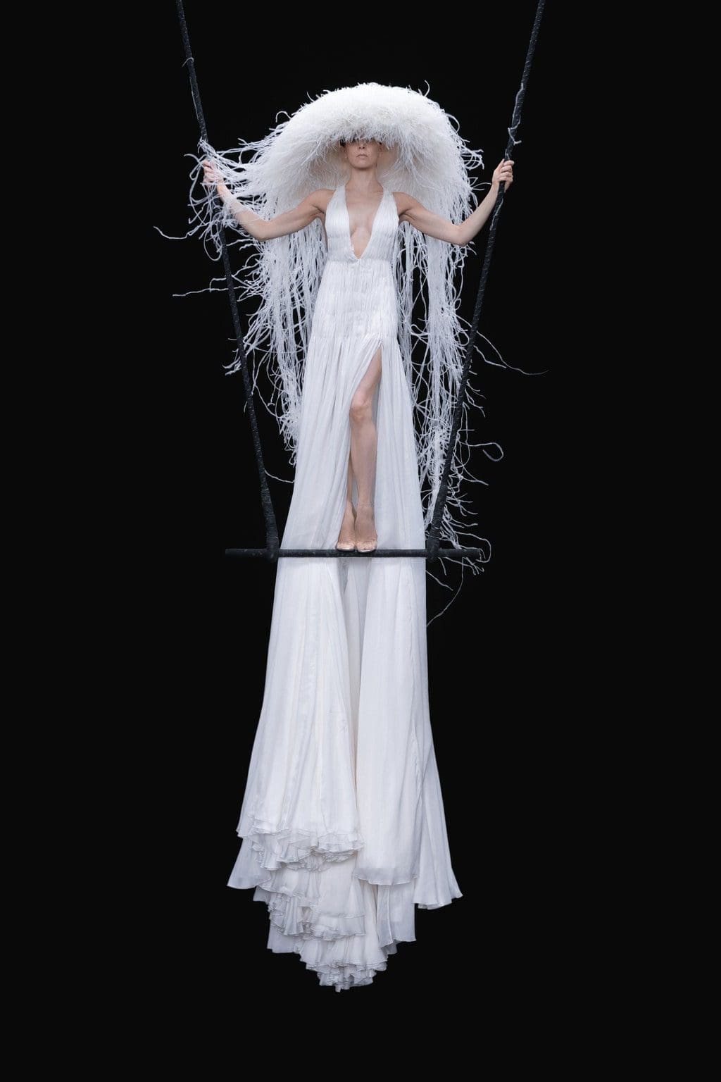 Valentino Haute Couture Herbst-Winter 2020-2021 Pierpaolo Piccioli von RUNWAY MAGAZIN