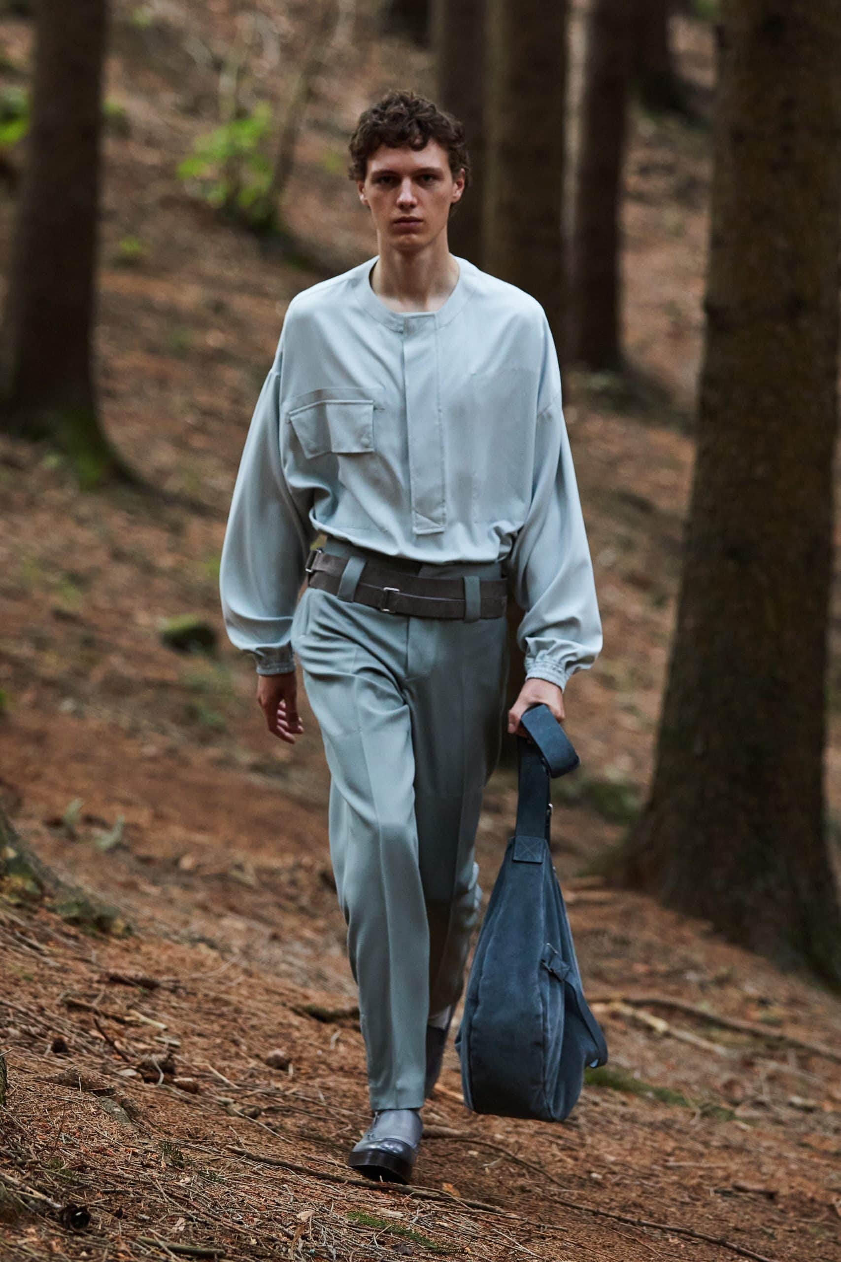 エルメネジルドゼニア2021年春夏 RUNWAY マガジン