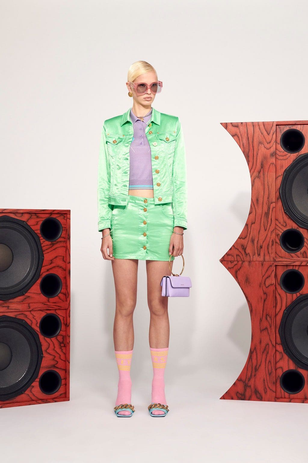 Versace Printemps Été 2021 Resort par RUNWAY MAGAZINE-FOCUS SUR LA COLLECTION FLASH