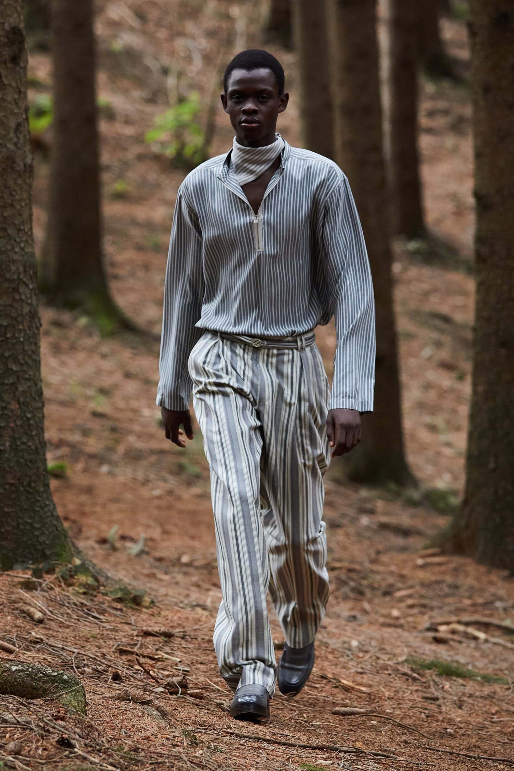エルメネジルドゼニア2021年春夏 RUNWAY マガジン