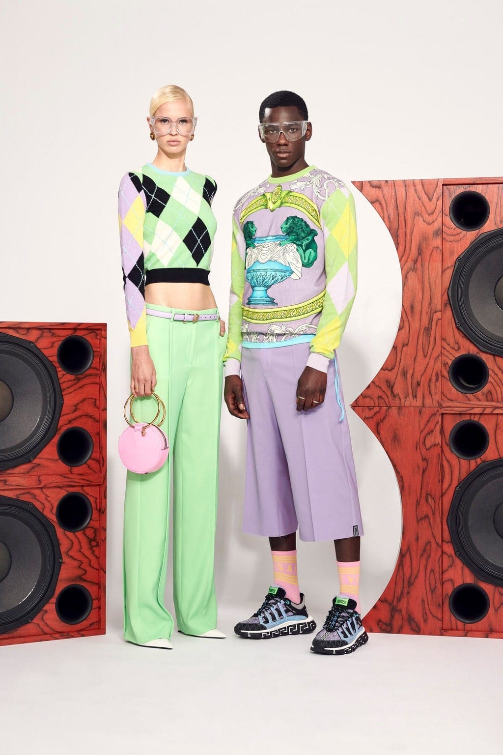Versace Printemps Été 2021 Resort par RUNWAY MAGAZINE-FOCUS SUR LA COLLECTION FLASH