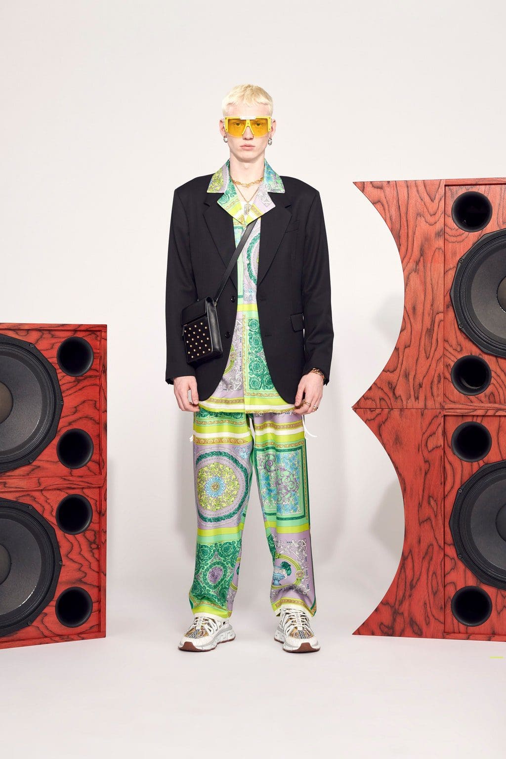Versace Printemps Été 2021 Resort par RUNWAY MAGAZINE-FOCUS SUR LA COLLECTION FLASH