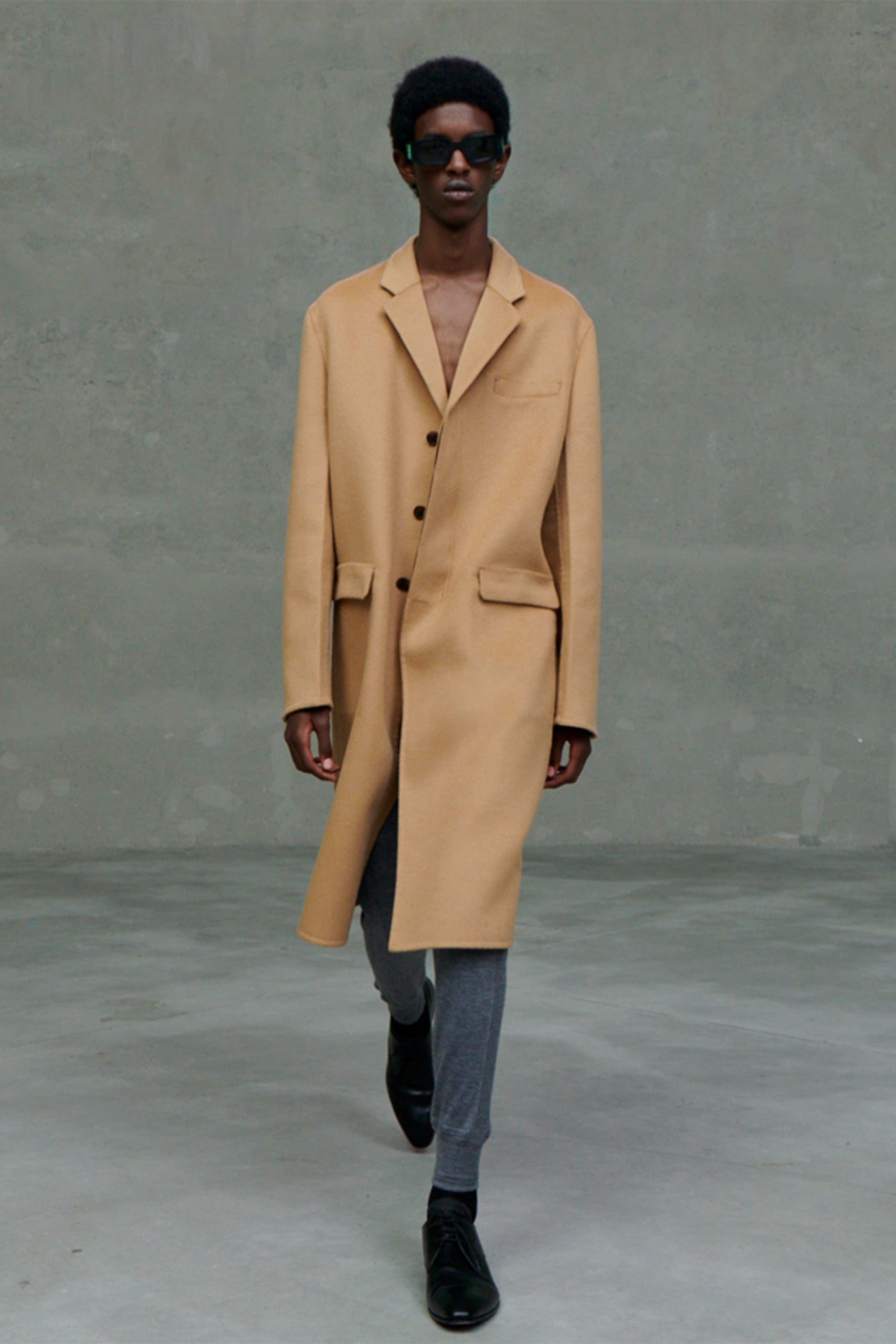 Prada Frühling Sommer 2021 Mailand Digital Fashion Week von RUNWAY MAGAZIN