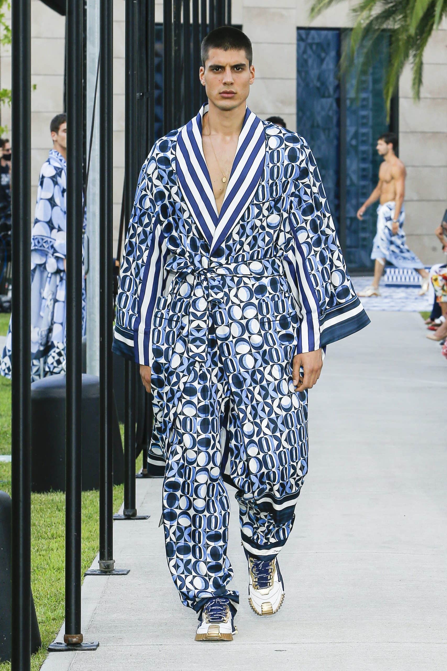 ドルチェガッバーナ2021年春夏メンズ RUNWAY マガジン
