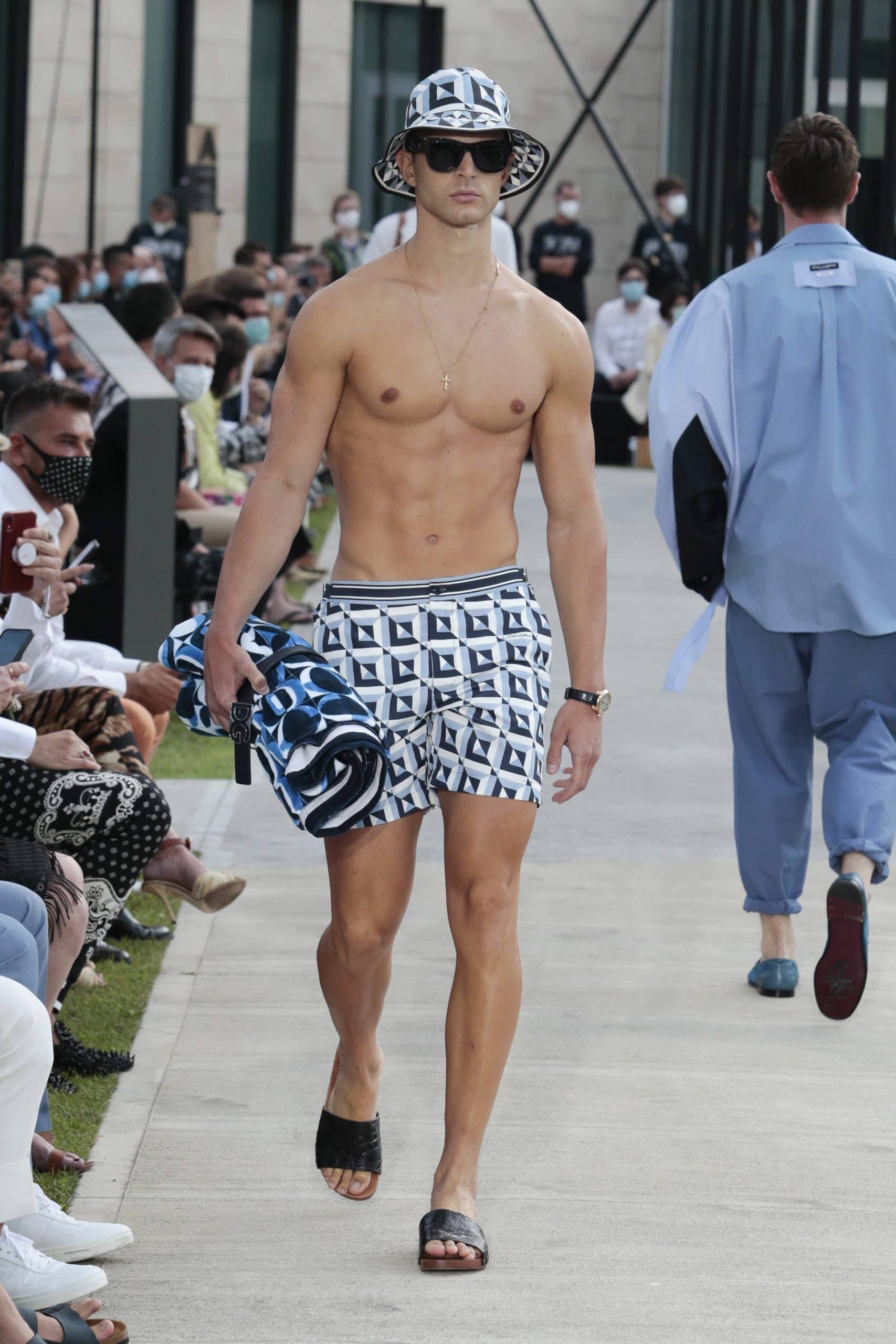 ドルチェガッバーナ2021年春夏メンズ RUNWAY マガジン