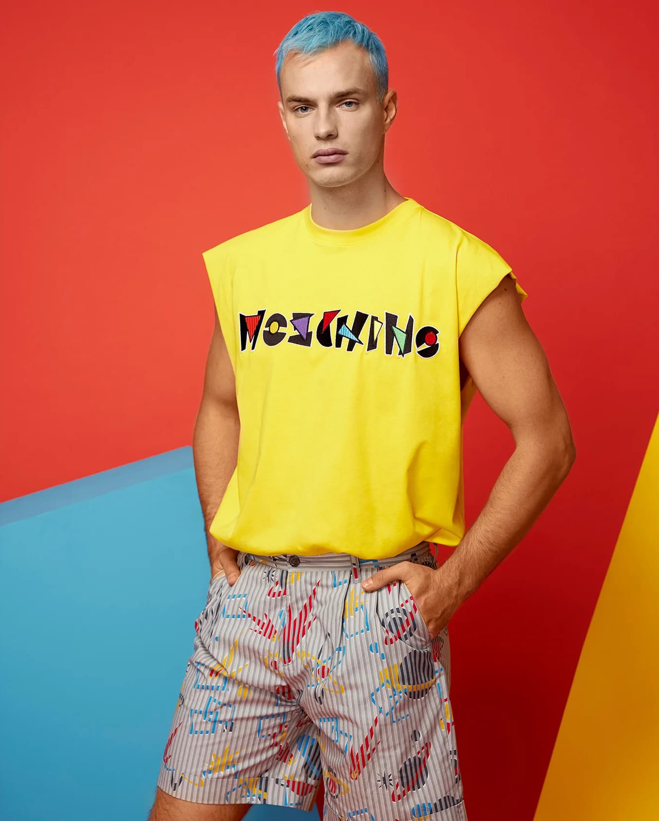 Moschino Printemps Été 2021 Hommes Milan Digital Fashion Week par RUNWAY MAGAZINE