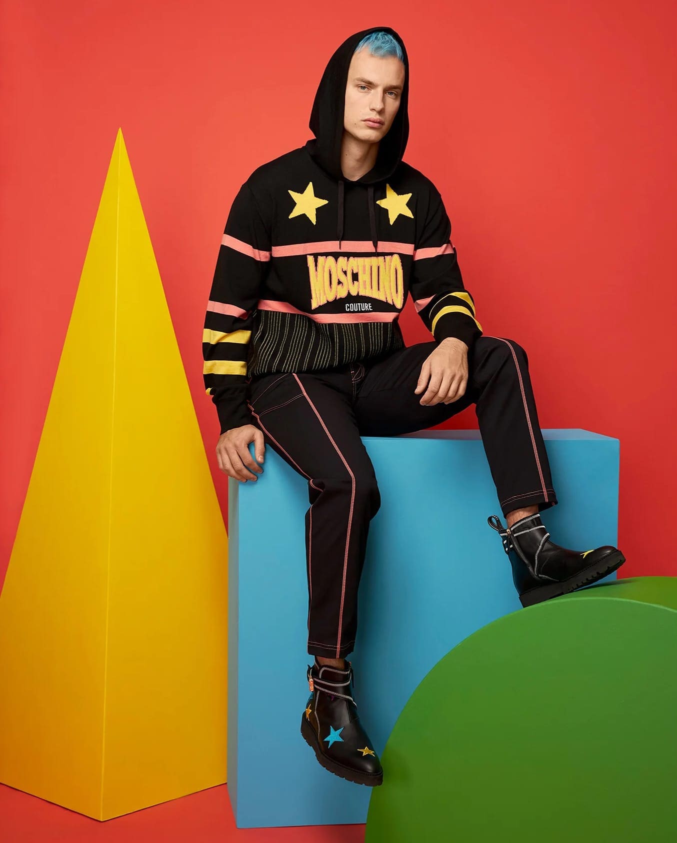 Moschino Printemps Été 2021 Hommes Milan Digital Fashion Week par RUNWAY MAGAZINE
