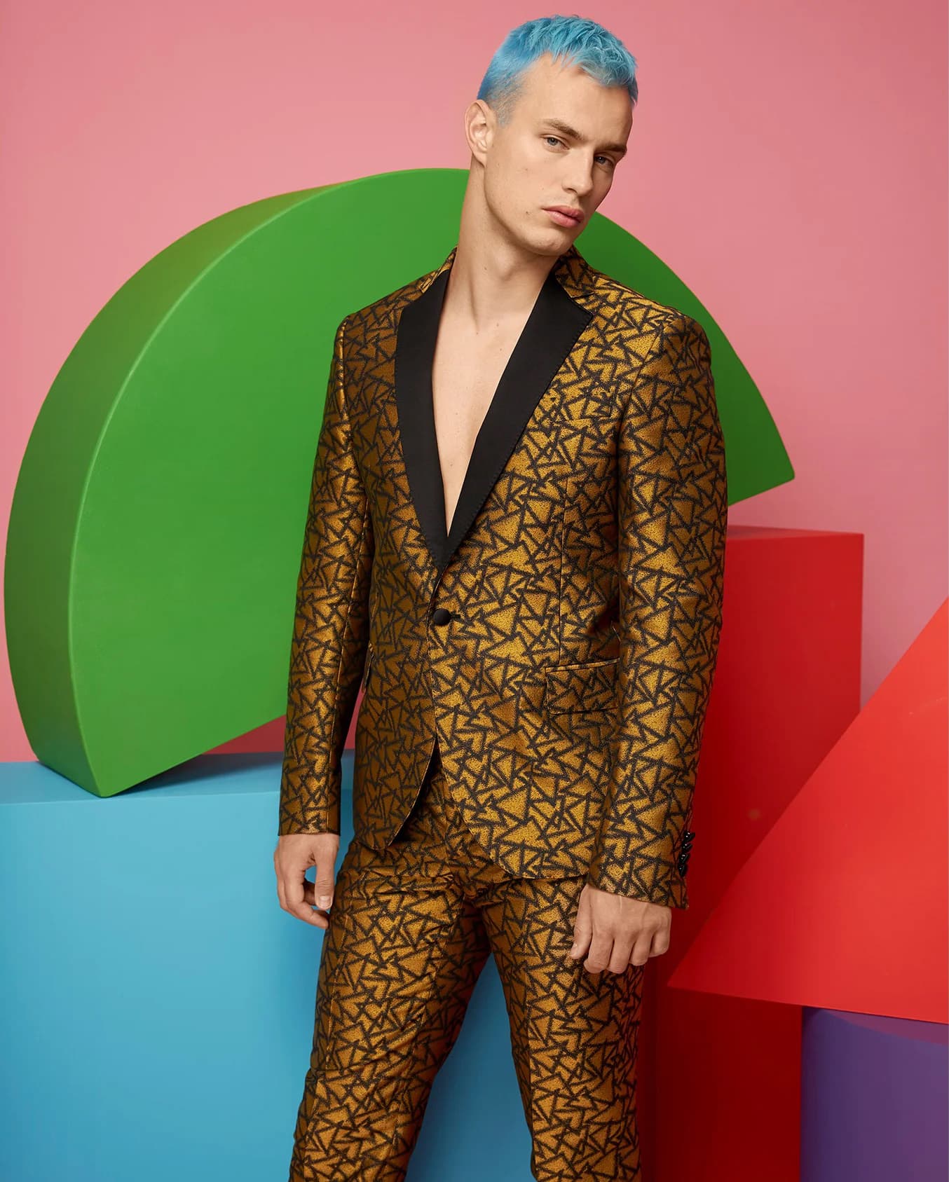 Moschino Printemps Été 2021 Hommes Milan Digital Fashion Week par RUNWAY MAGAZINE