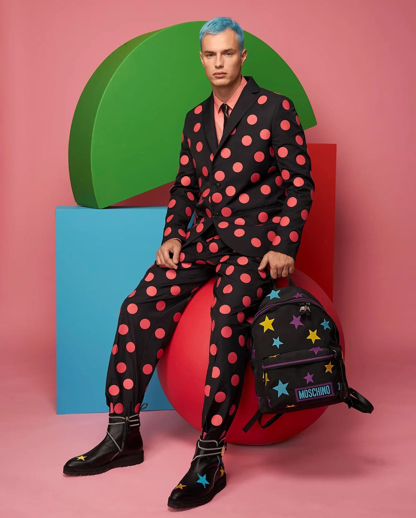 Moschino Printemps Été 2021 Hommes Milan Digital Fashion Week par RUNWAY MAGAZINE