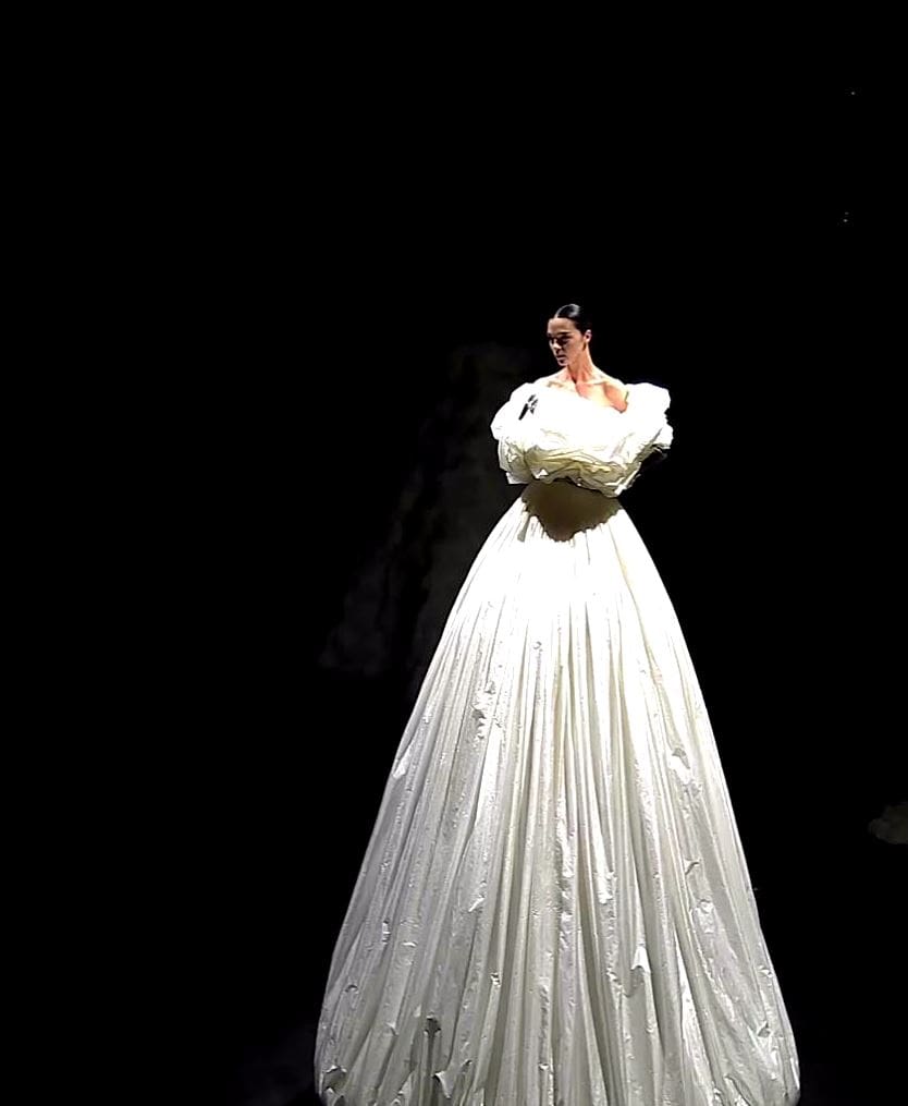 Valentino Haute Couture Herbst-Winter 2020-2021 Pierpaolo Piccioli von RUNWAY MAGAZIN