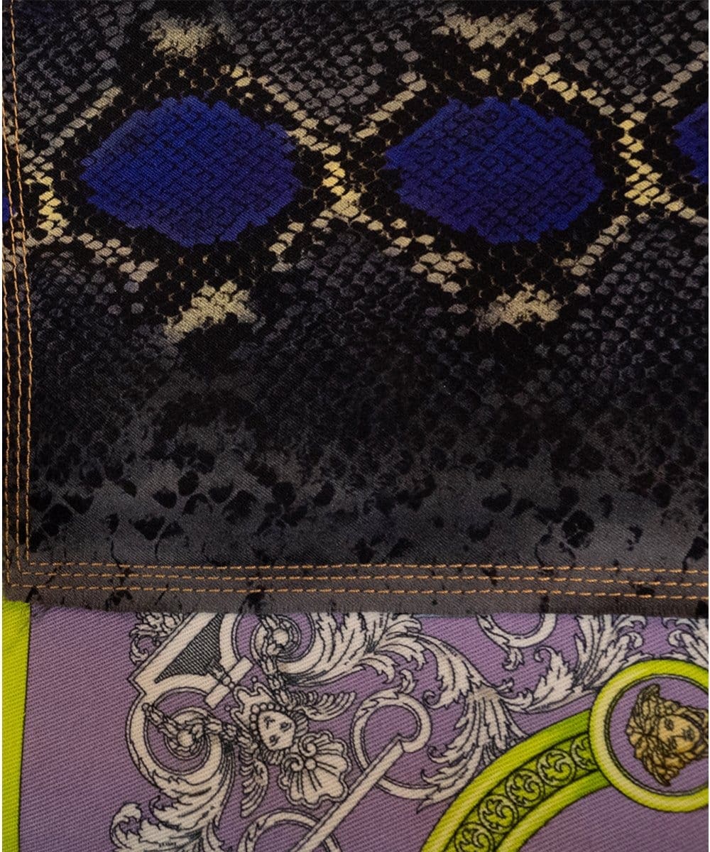 Versace printemps-été 2021 par RUNWAY MAGAZINE