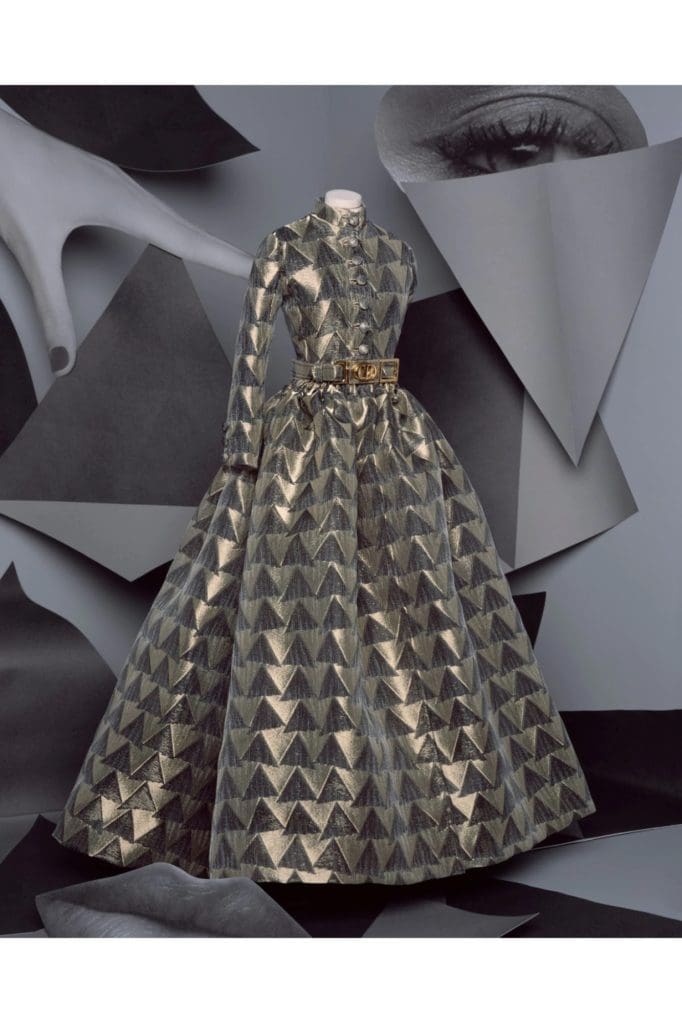 Christian Dior Haute Couture Fall-Winter 2020-2021 Paris Digital Fashion week by RUNWAY MAGAZINE