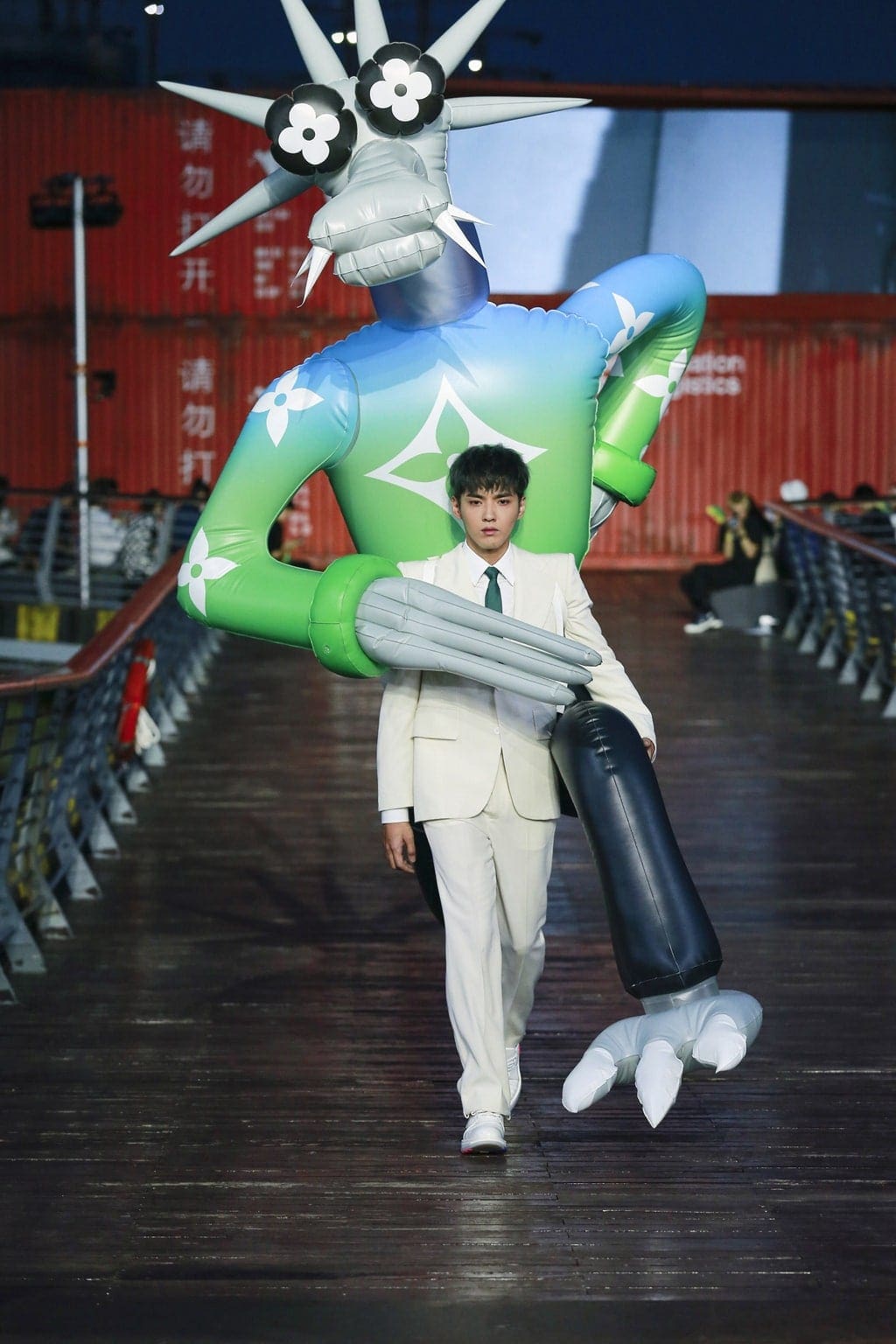 Virgil Abloh per Louis Vuitton Menswear Primavera Estate 2021