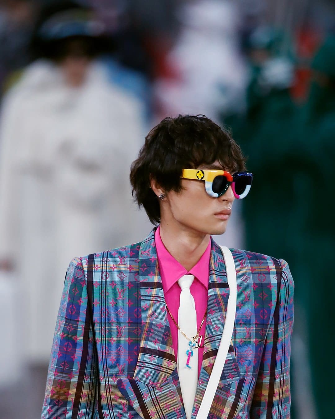 Louis Vuitton Menswear Primavera Estate 2021 di RUNWAY MAGAZINE