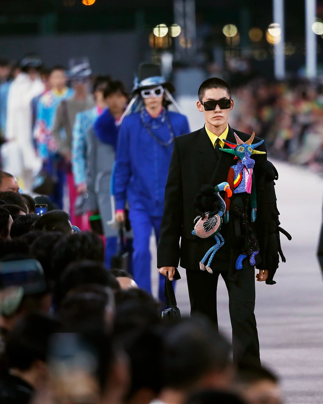 Louis Vuitton Menswear Primavera Estate 2021 di RUNWAY MAGAZINE
