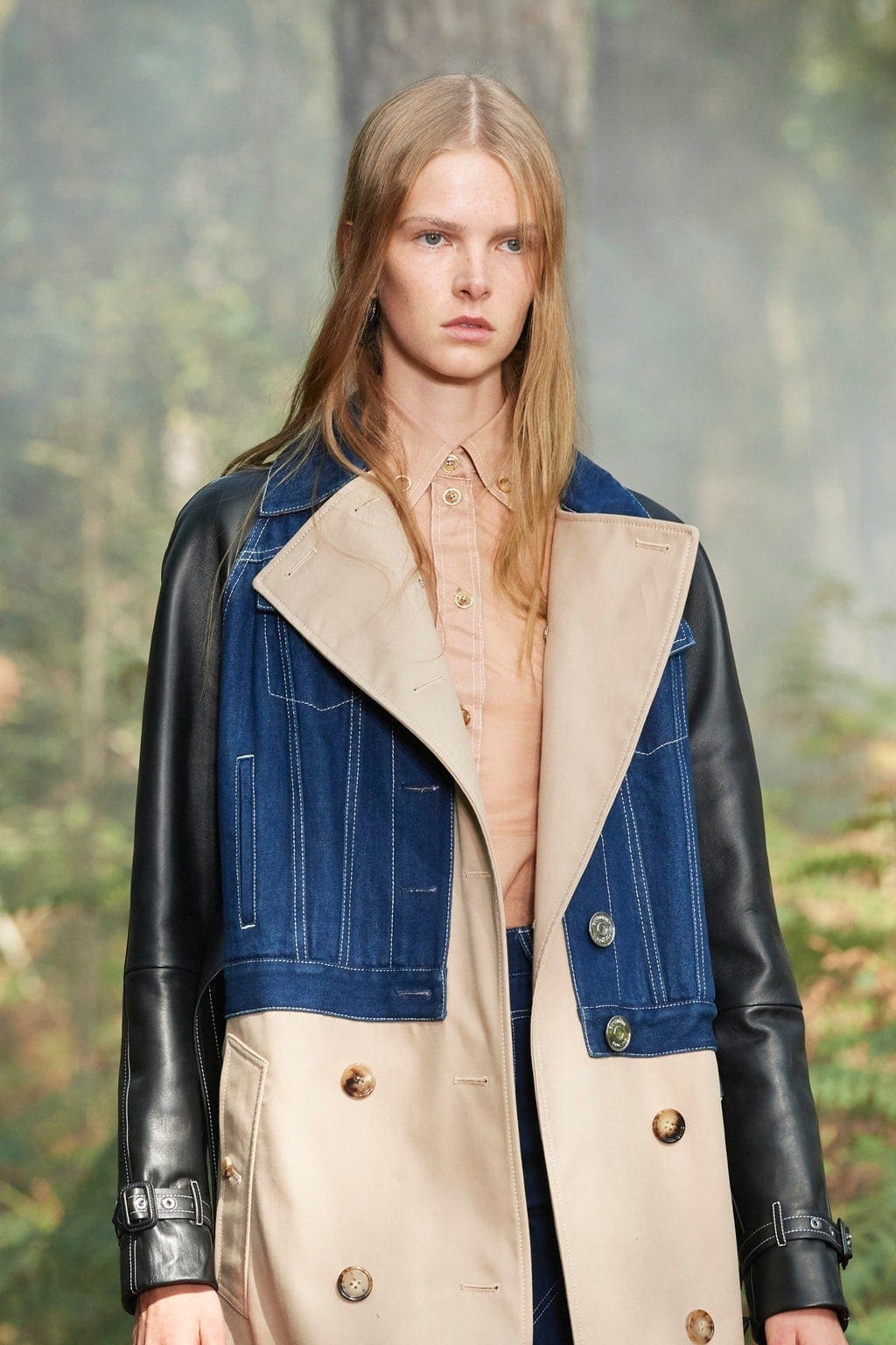 Burberry Весна-Лето 2021 Лондон, автор: RUNWAY ЖУРНАЛ