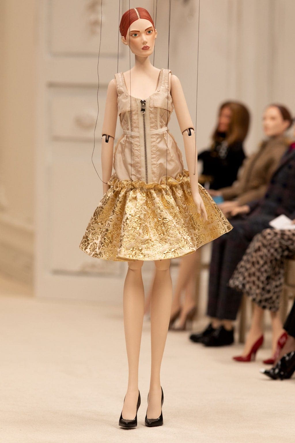 Moschino Spring Summer 2021 von RUNWAY MAGAZIN