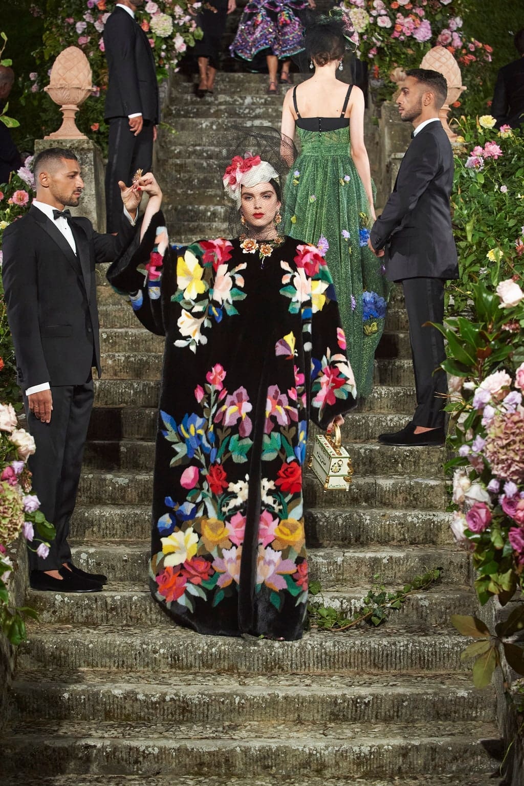 Dolce Gabbana Alta Moda Firenze 2020 - Fall-Winter 2020-2021 by RUNWAY MAGAZINE