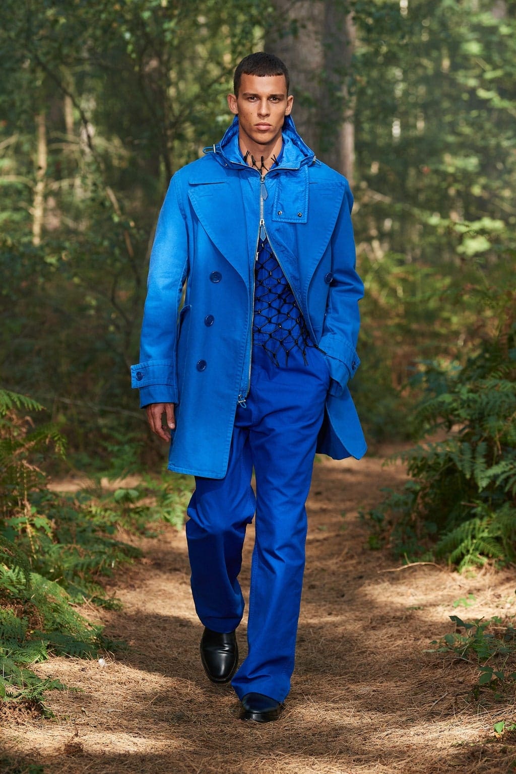 Burberry Весна-Лето 2021 Лондон, автор: RUNWAY ЖУРНАЛ