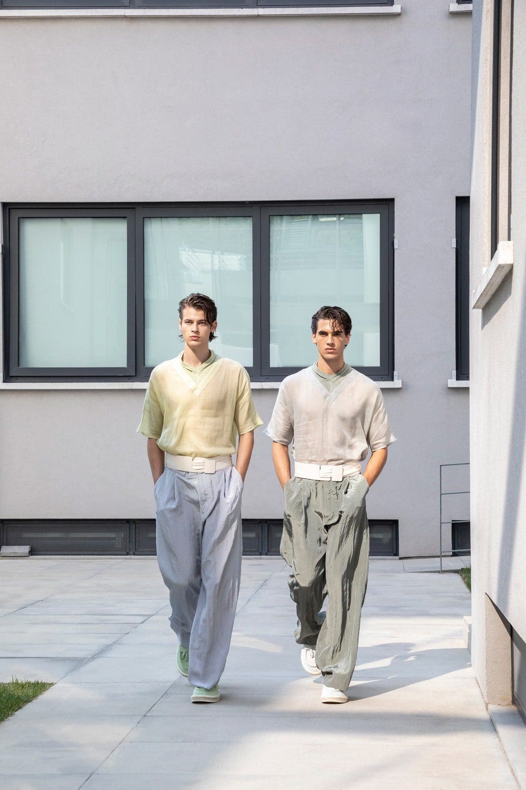 Emporio Armani Printemps Été 2021 Milan par RUNWAY MAGAZINE