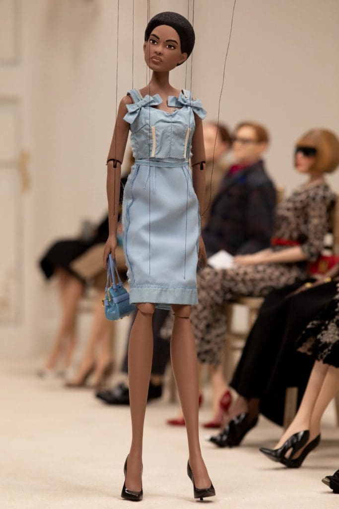 モスキーノ春夏2021年 RUNWAY マガジン