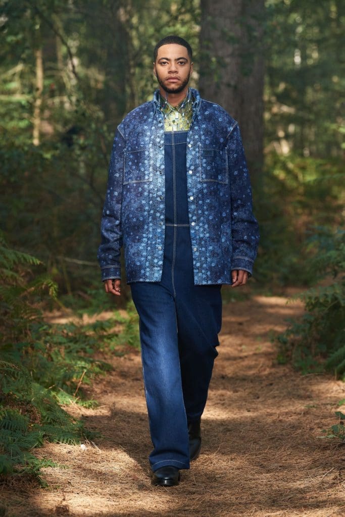 Burberry Spring Summer 2021 London by RUNWAY MAGAZINE