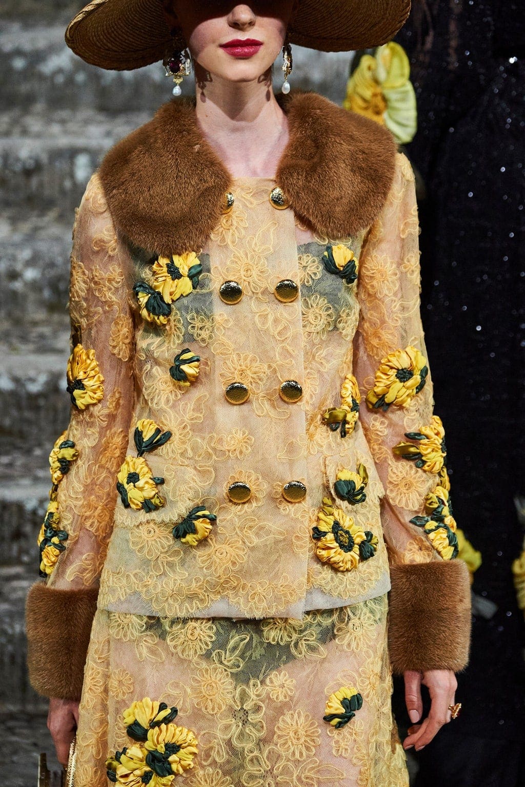 Dolce Gabbana Alta Moda Firenze 2020 - Fall-Winter 2020-2021 by RUNWAY MAGAZINE