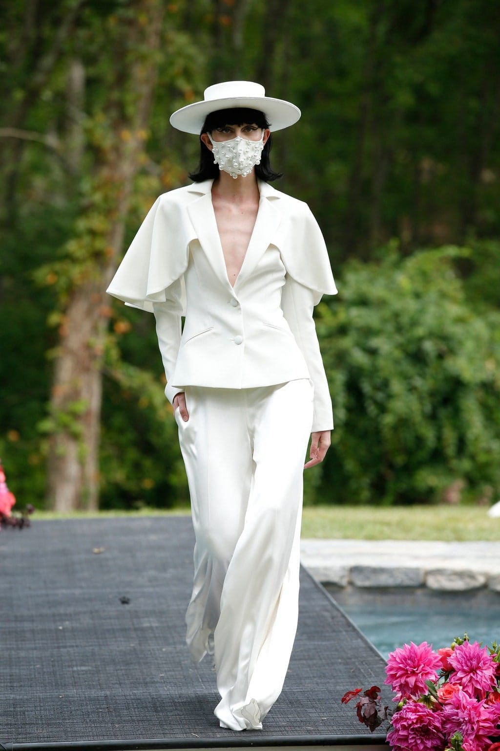 Christian Siriano Printemps Été 2021 New York par RUNWAY MAGAZINE