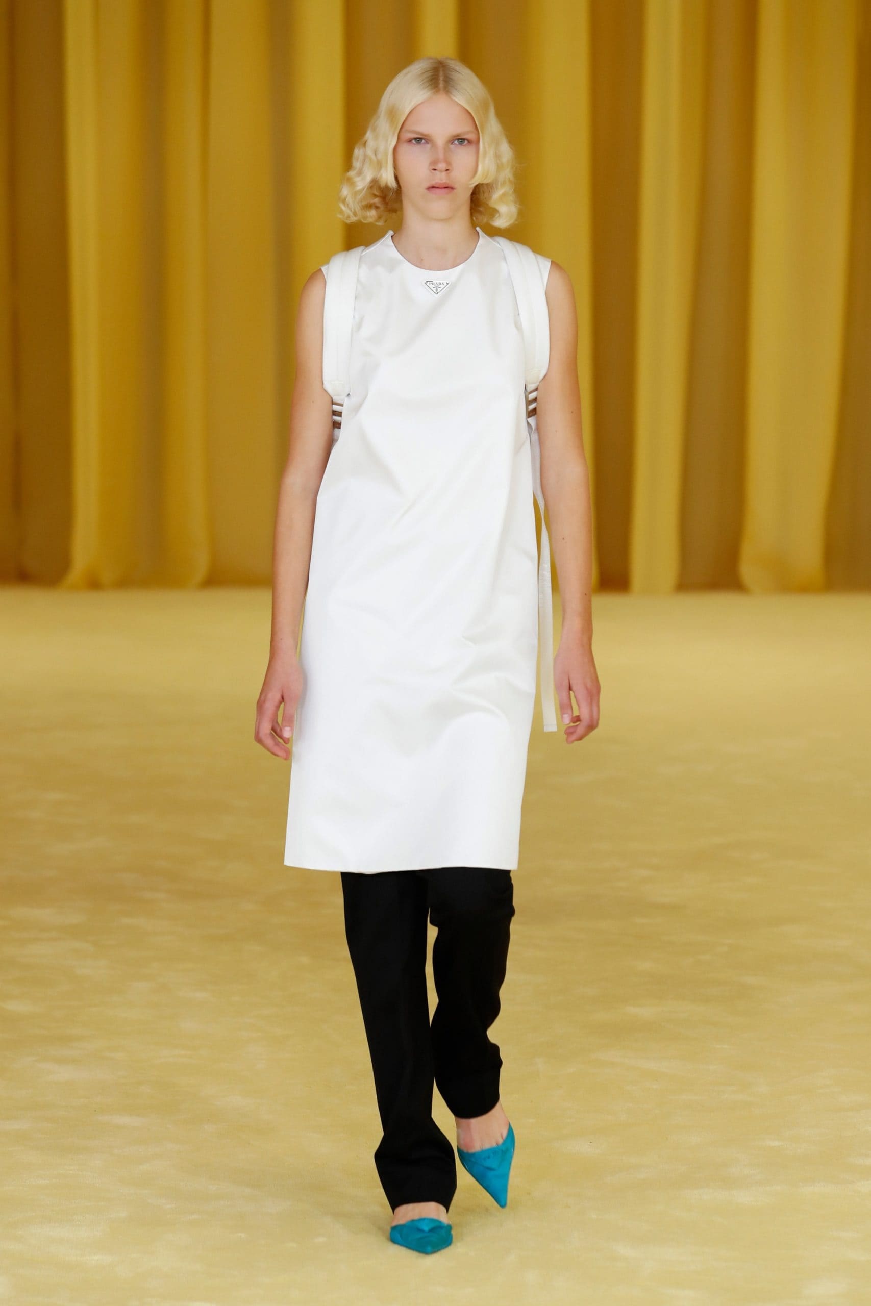 Prada Primavera Verano 2021 por RUNWAY REVISTA