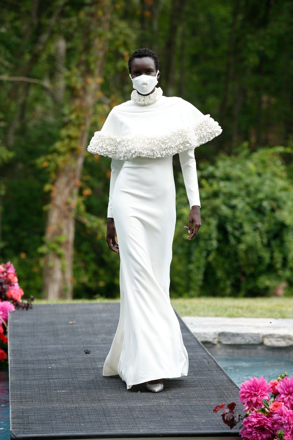 Christian Siriano Printemps Été 2021 New York par RUNWAY MAGAZINE