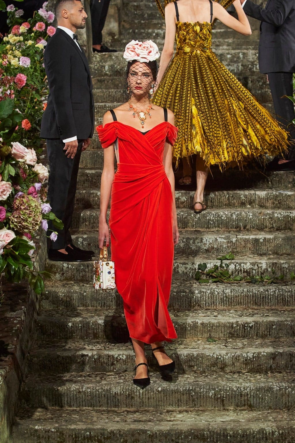 Dolce Gabbana Alta Moda Firenze 2020 - Fall-Winter 2020-2021 by RUNWAY MAGAZINE